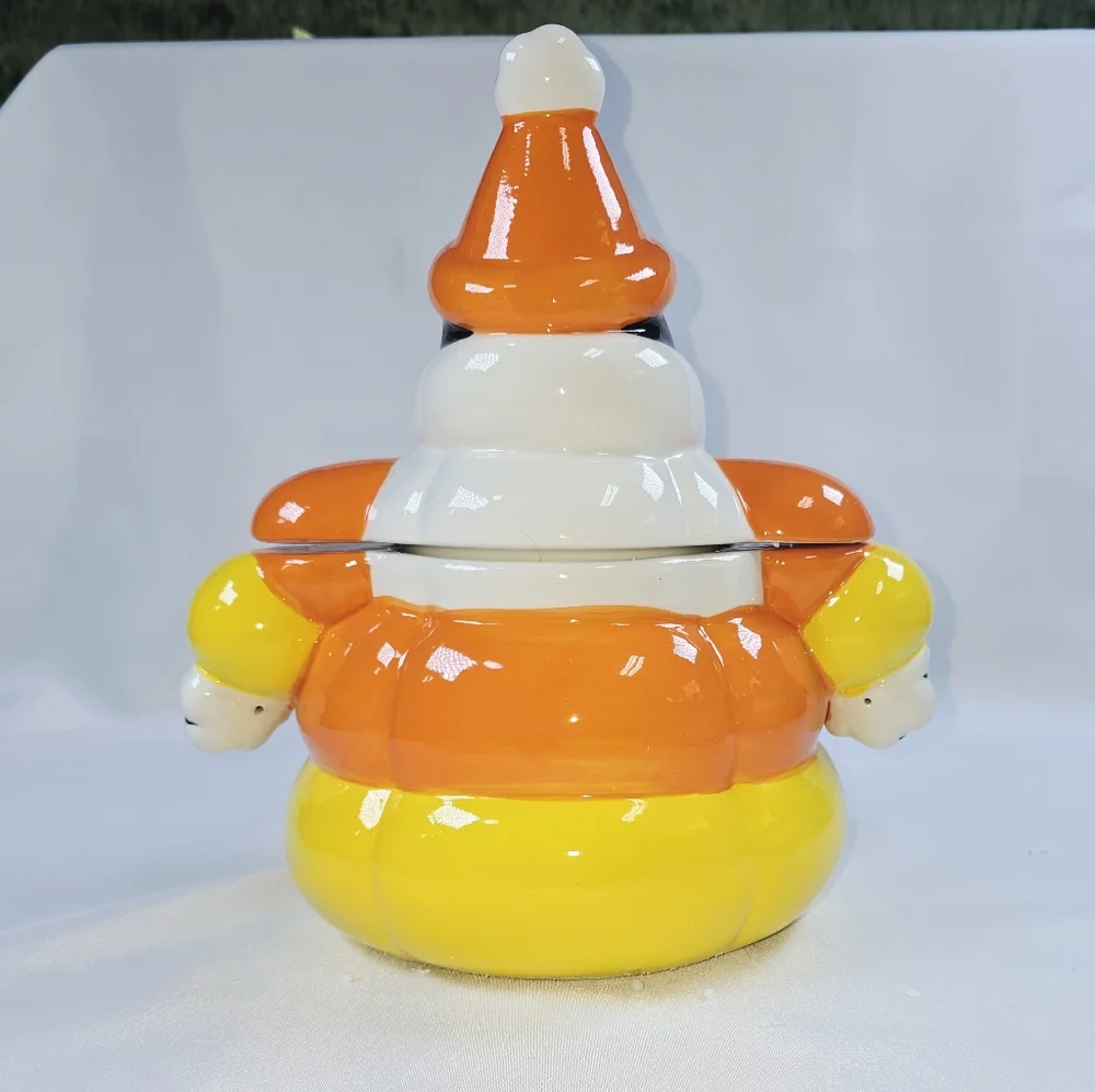 Peanuts | Snoopy Candy Corn Puffer Jacket 11 Inch Cookie Jar NEW IN BOX!